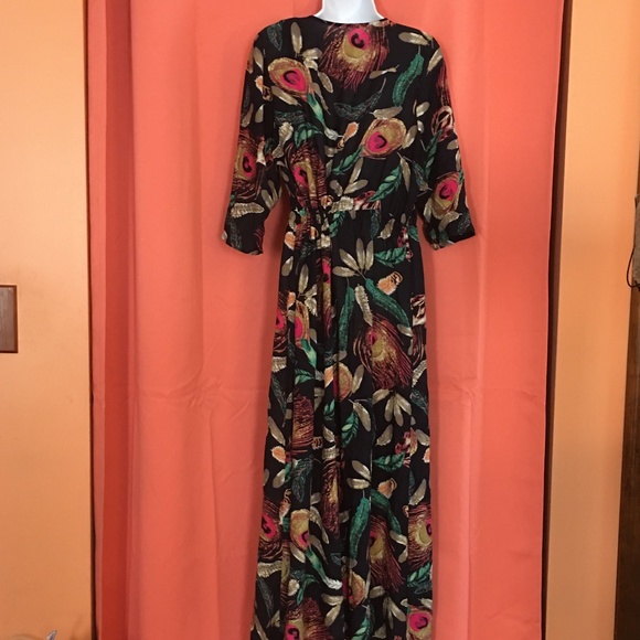 Floral Maxi Dress with Button Detail - Picture 7 of 11